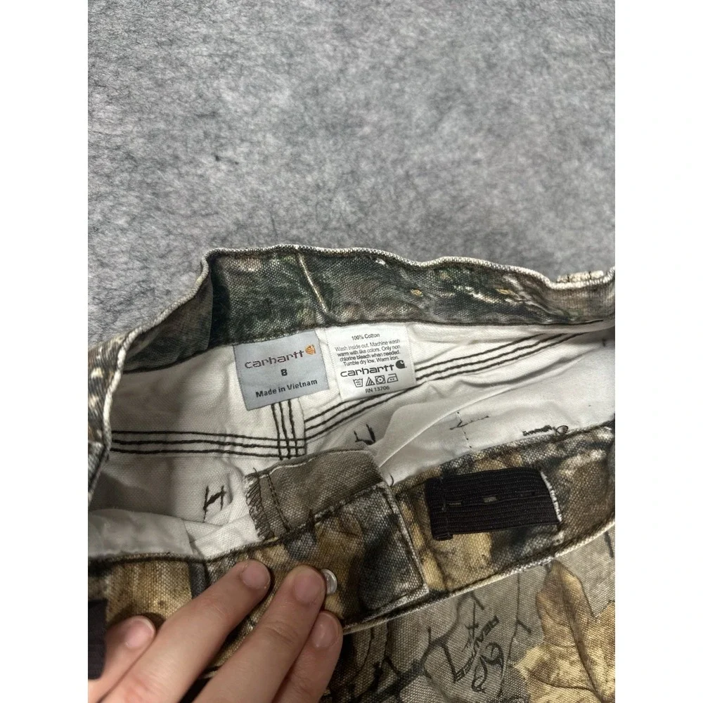 Carhartt some dirt
